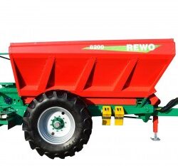 Agro-Masz Kalk- und Düngerstreuer REWO